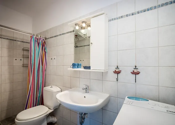 Psili Ammos Serifos Town